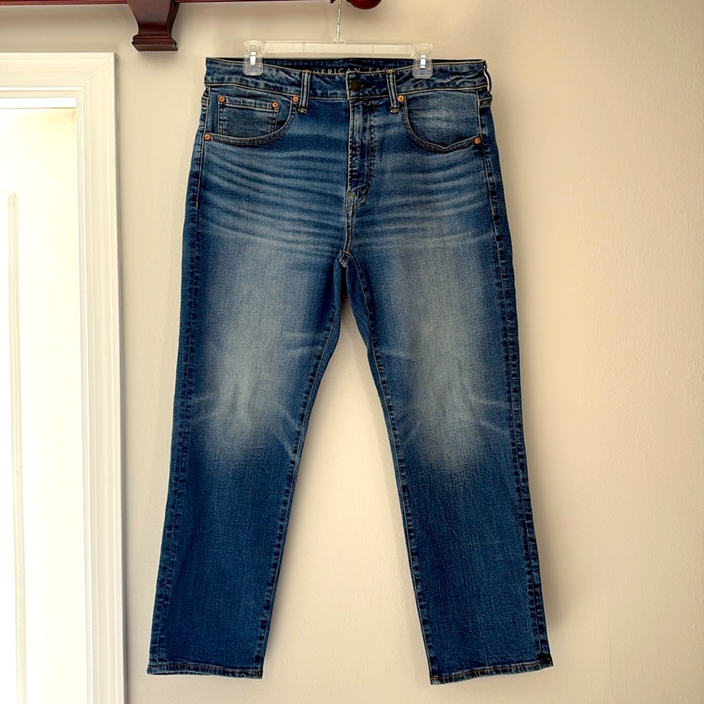 American Eagle medium washed jeans